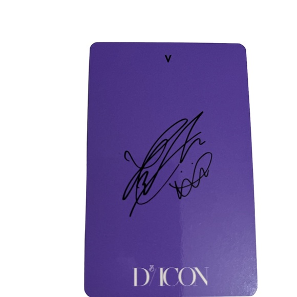 BTS D/ICON Photo Card /V 💜 - Picture 2 of 2